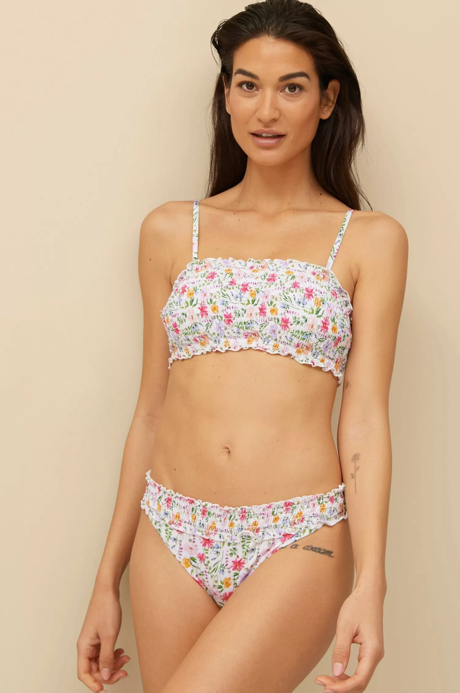 Dam Ellos Bikinitrosa Keicha