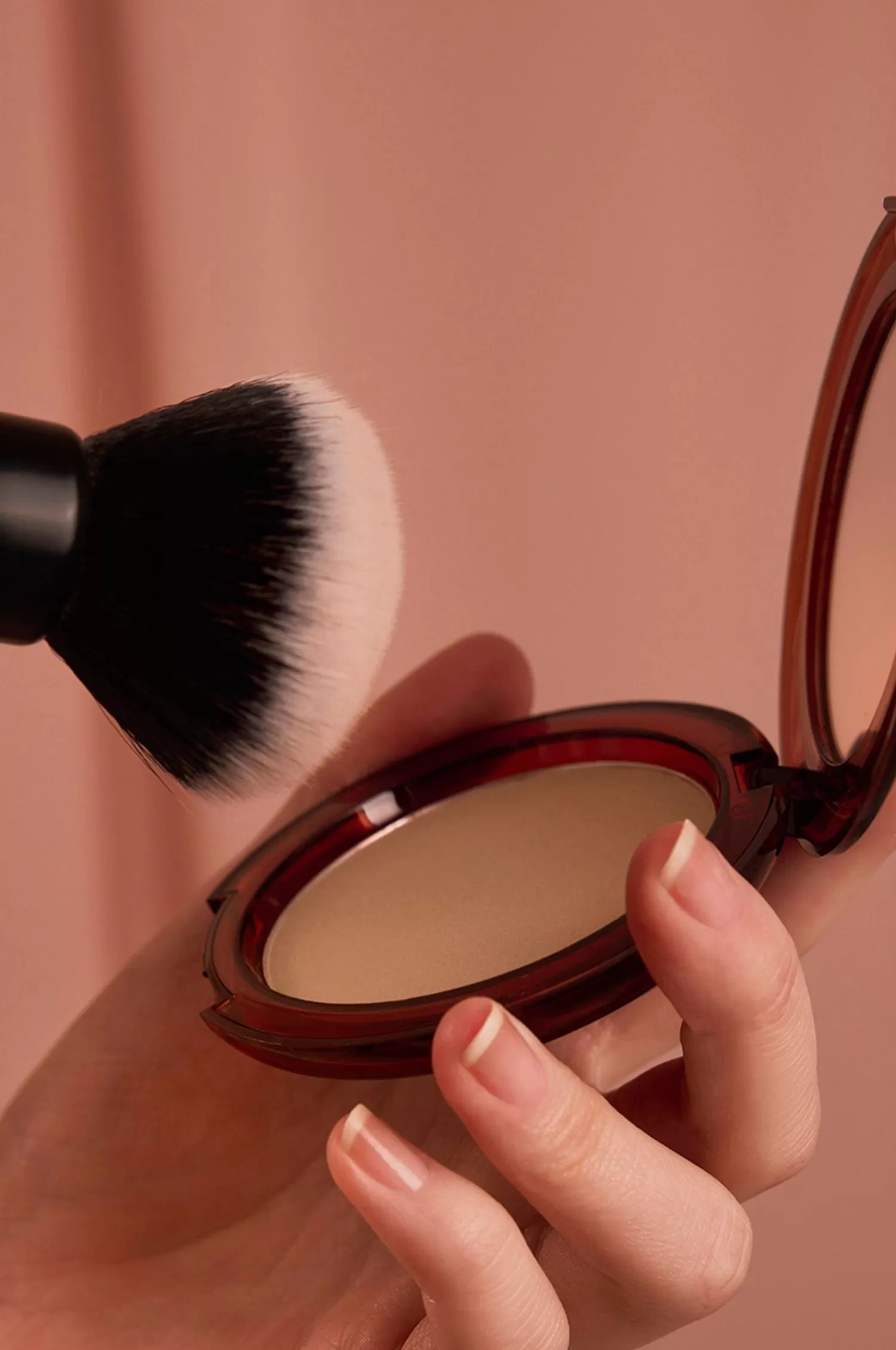 IsaDora Bronzing Powder