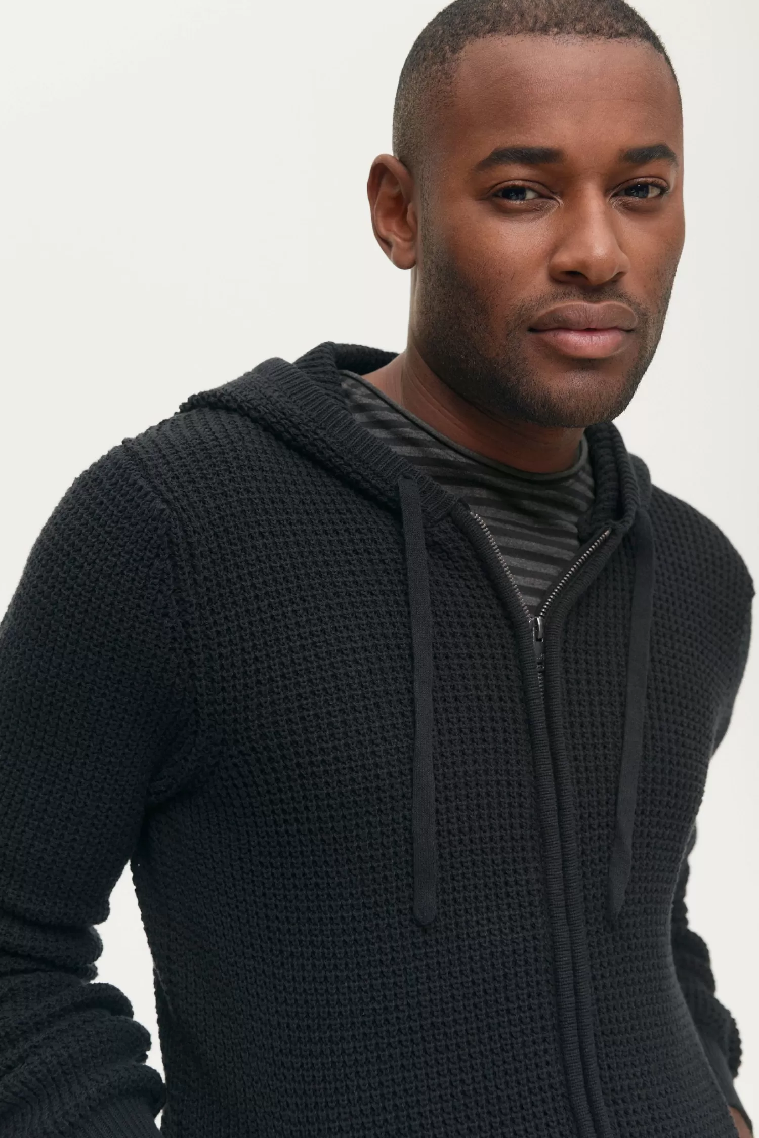 Sons of Owen Huvtroja Jackson Shop